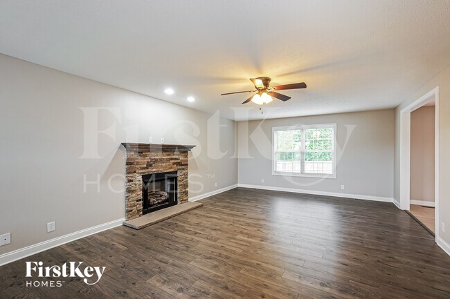 Foto del edificio - 116 Woodtrace Ct