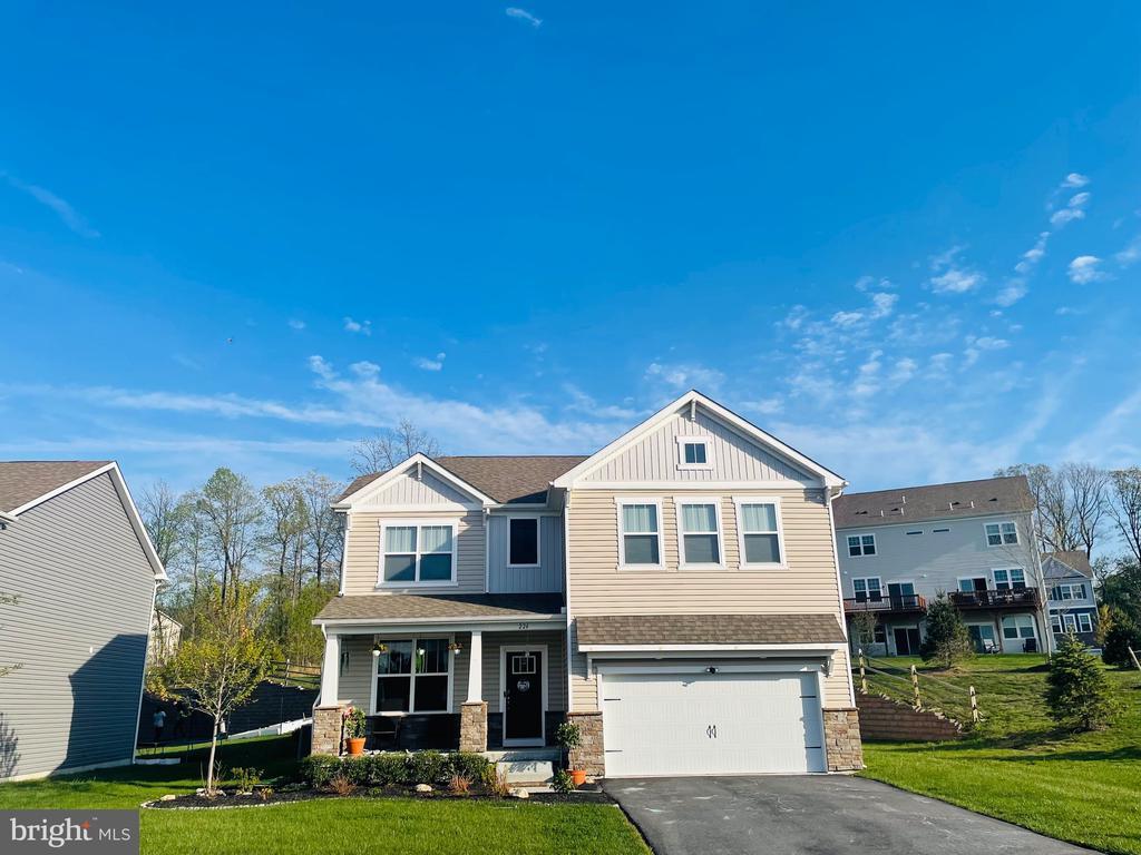 Foto del edificio - 226 Seven Springs Ln