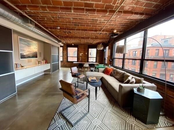 Foto del edificio - 121 Beach St