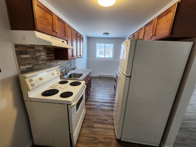 Photo du bâtiment - 522 Bonita Ave