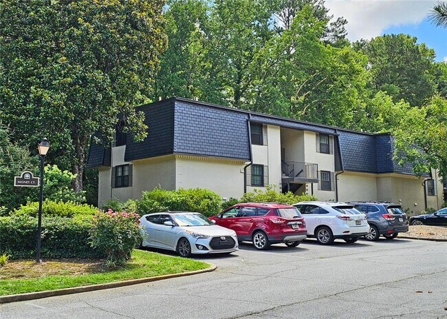 Foto del edificio - 47 Monet Ct NW