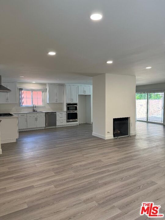 Foto del edificio - 8408 Fable Ave