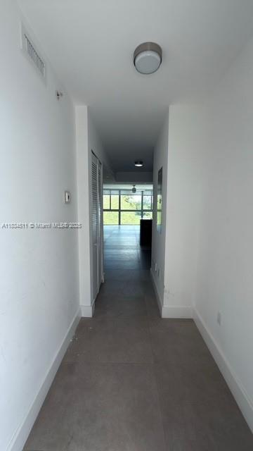 Foto del edificio - 2025 Meridian Ave