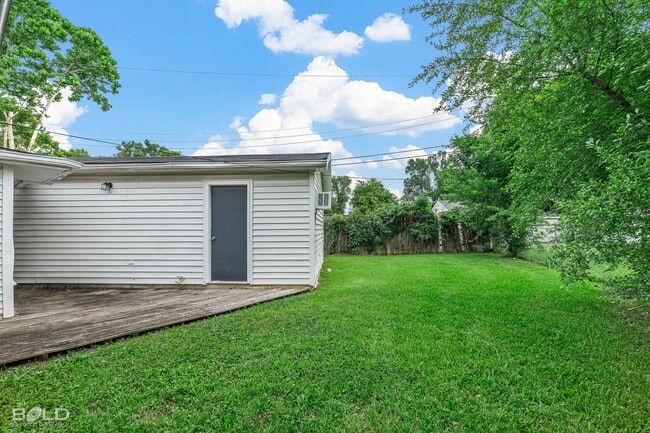 Building Photo - Home For Rent!