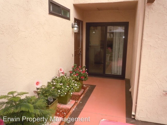 Foto del edificio - 2 br, 2 bath House - 2017 Jason Glen