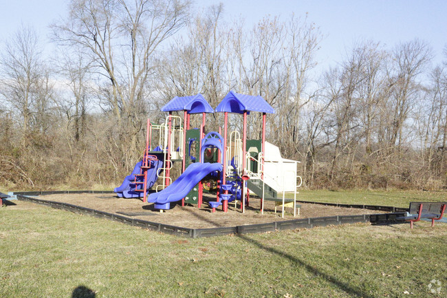 Play Area - Oak Tree Village Apartments