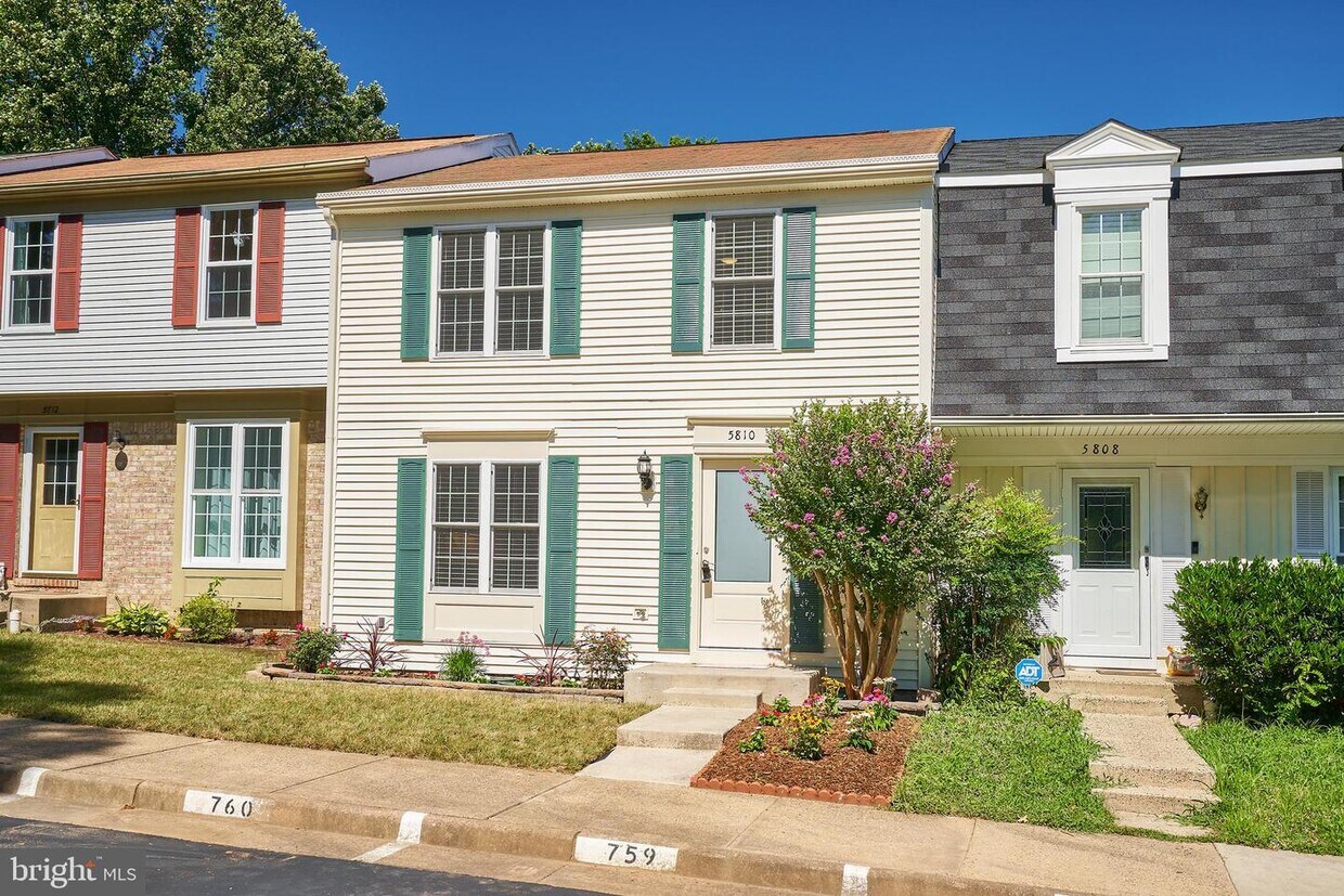 5810 Bunker Woods Ln, Burke, VA 22015 Townhome Rentals in Burke VA