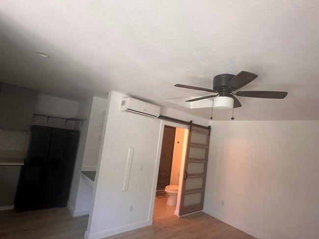 Building Photo - 10709 Wheelock Cir