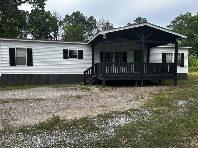 Building Photo - 176 Ware Trl