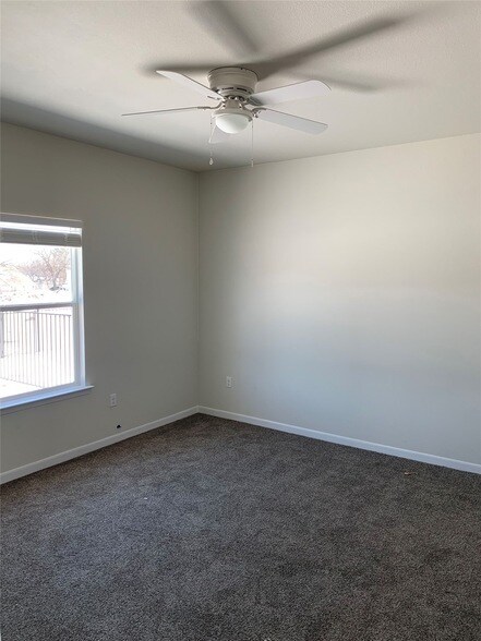 Foto del edificio - 2409 N Hickory St