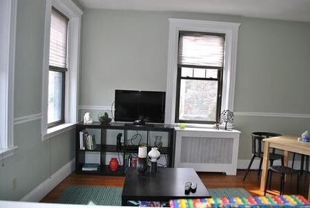 Foto del edificio - 189 Chestnut Hill Ave