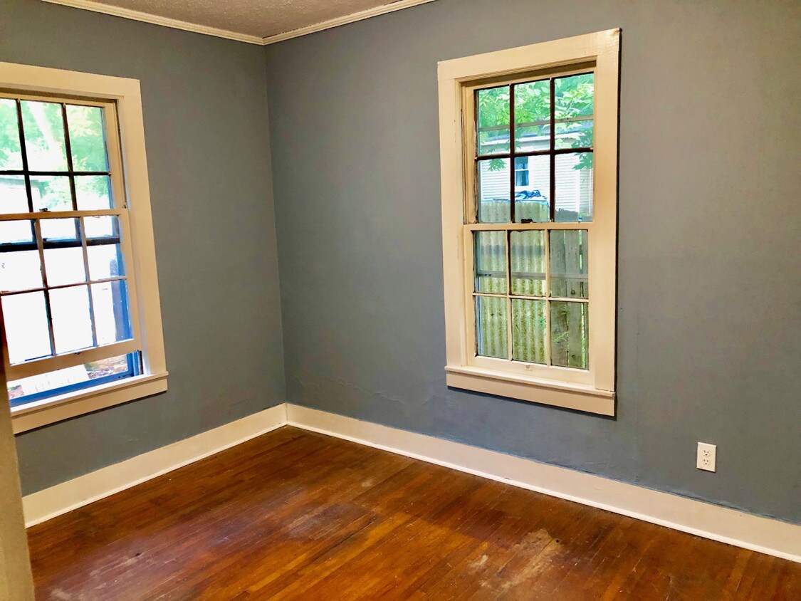 Foto del edificio - 317 West 11th Ave.