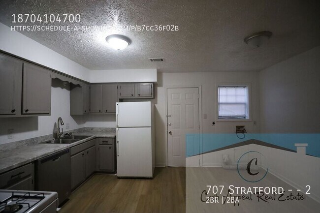 Foto del edificio - 707 Stratford Dr