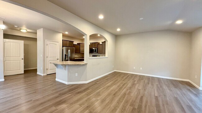 Foto del edificio - Move in ready on Birmingham!