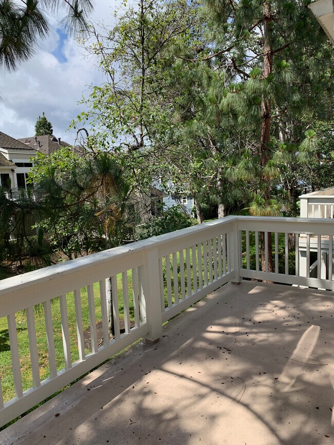 Balcón - 1042 Hull Ln
