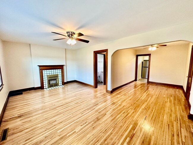 Foto del edificio - 24 W Tulane Rd