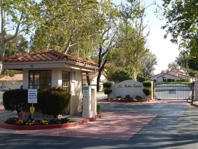 Foto del edificio - 583 Spyglass Ln
