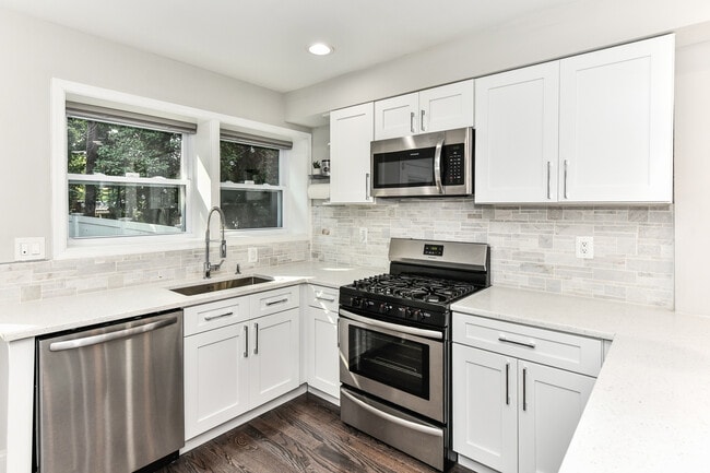 Photo - 1350 Dexter Terrace SE Townhome