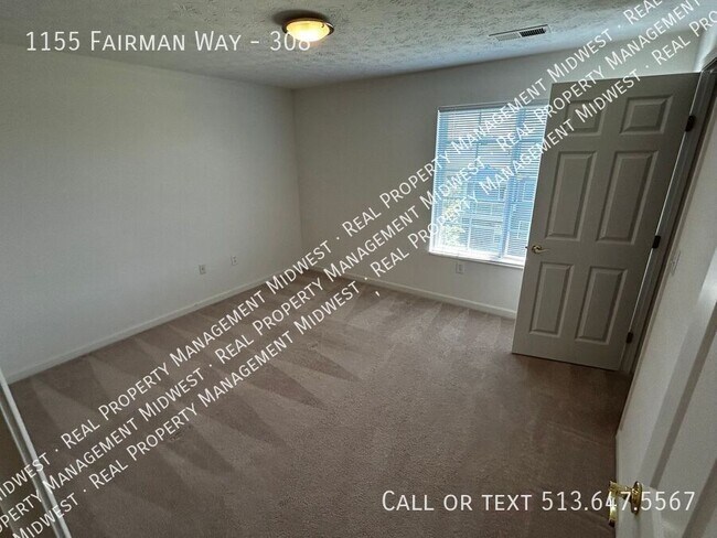 Foto del edificio - 1155 Fairman Way