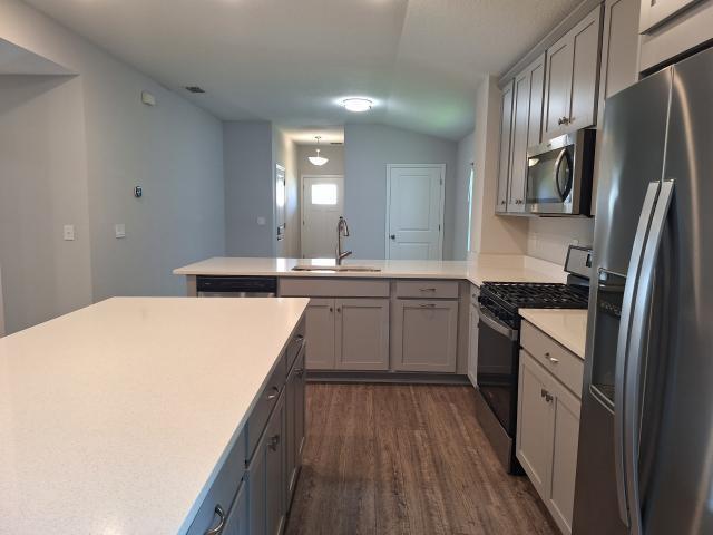 Foto del edificio - 3 bedroom in Jacksonville FL 32256