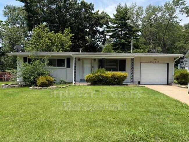 Building Photo - 10329 Chesley Dr