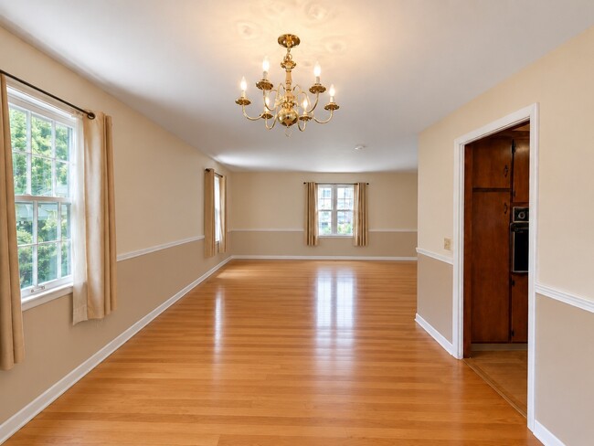 Building Photo - 240 Ridgefield Rd