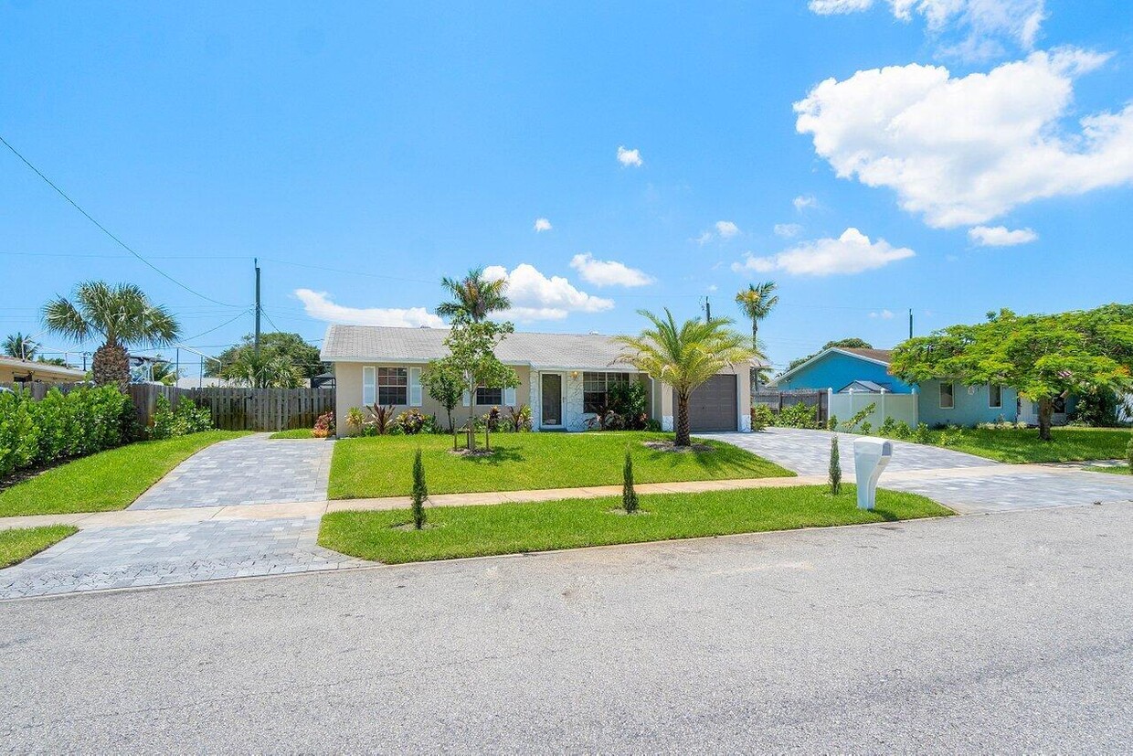 Foto principal - 1837 16th Ave N