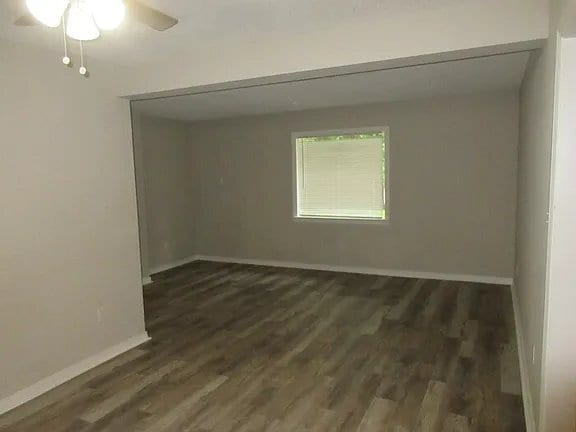 Building Photo - 200 Mccormick Ave