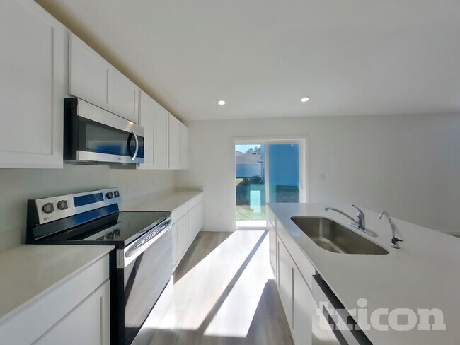 Foto del edificio - 7729 Hollenbeck Wy