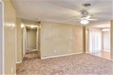 Building Photo - 818 Sequoia Dr