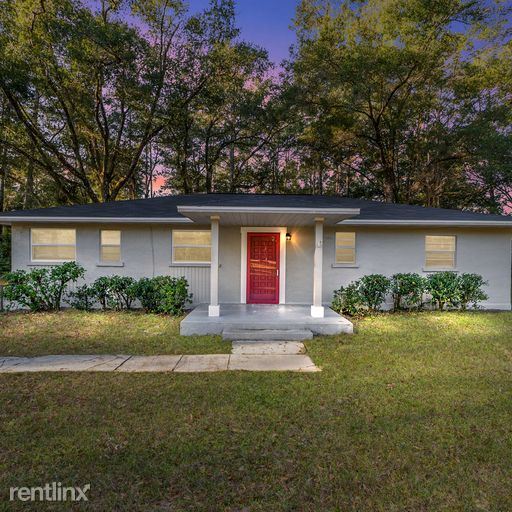 2 br, 2 bath House 5010 Northeast 155 Av... House Rental in