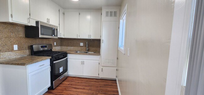 Foto del edificio - 210 E 29th St
