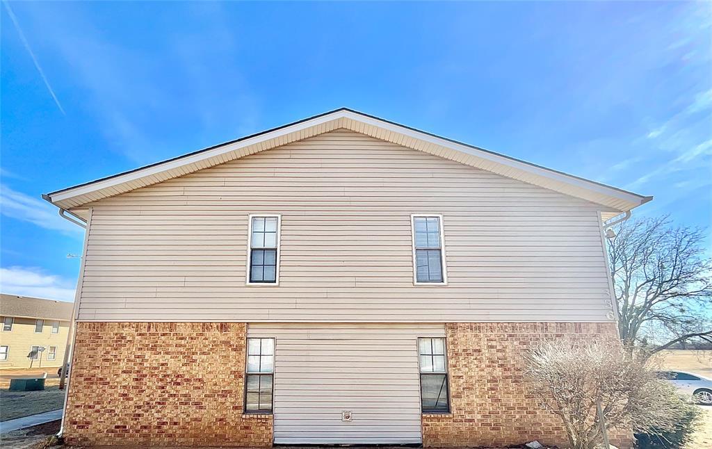 336 Chalmette Dr Unit A, Norman, OK 73071 Room for Rent in Norman, OK