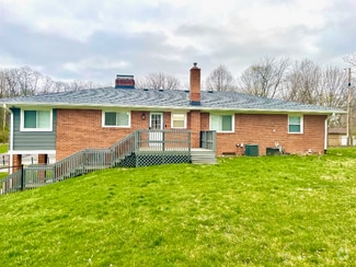 Building Photo - 3302 N Chester Ave