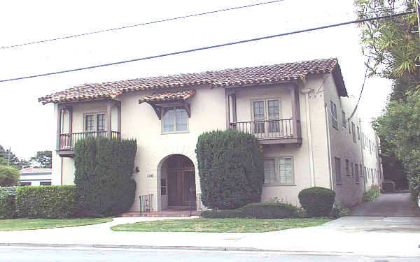 Building Photo - 106-120 Tilton Ave