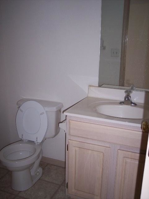 Building Photo - 1211 Pebblecreek Dr