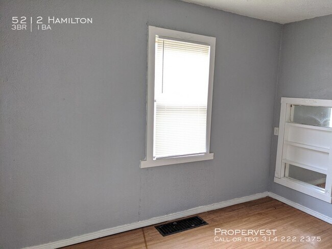 Building Photo - 5212 Hamilton Ave