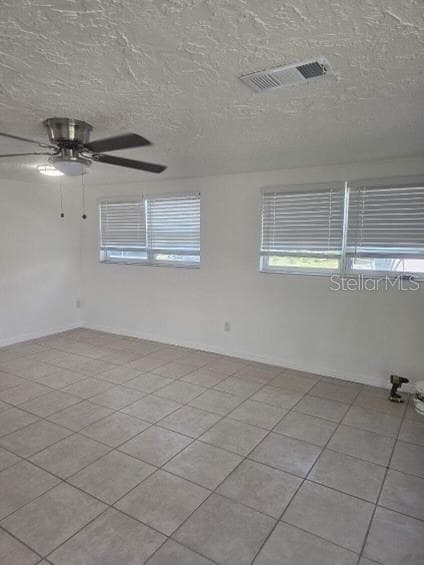 Building Photo - 9820 Hidden Ln