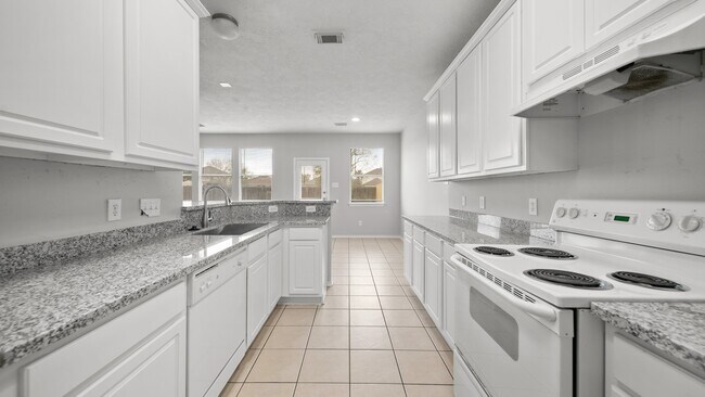 Building Photo - 13107 Peppergate Ln