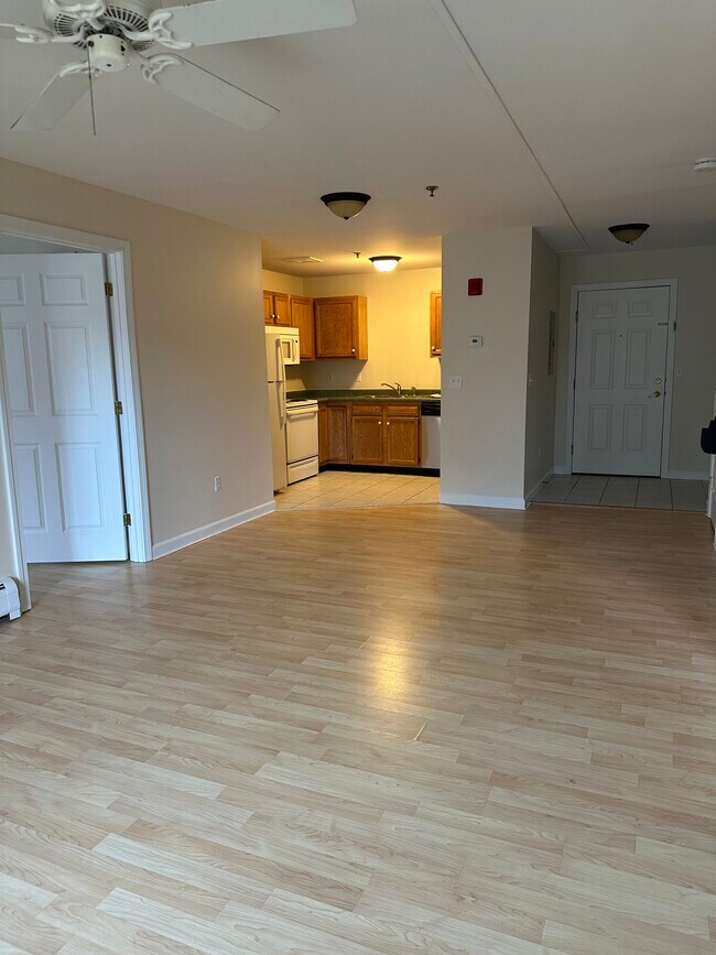 Foto del edificio - 303 Lime Kiln Rd
