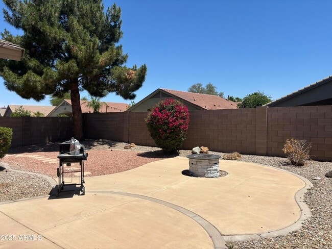 Building Photo - 22255 Bishop Dr