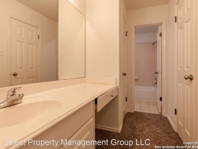 Building Photo - 4 br, 2.5 bath House - 23510 Enchanted View