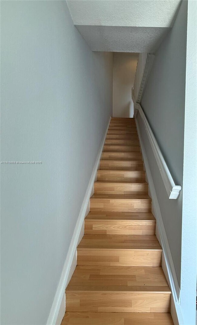 Foto del edificio - 14025 SW 49th St