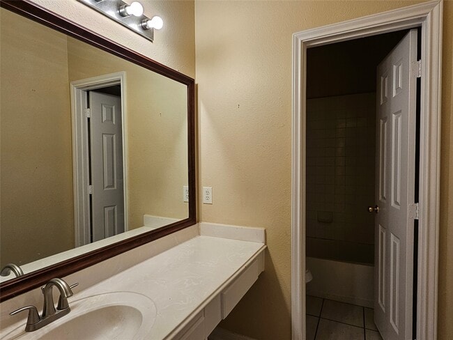 Foto del edificio - 14823 Buckskin Bridge Ct