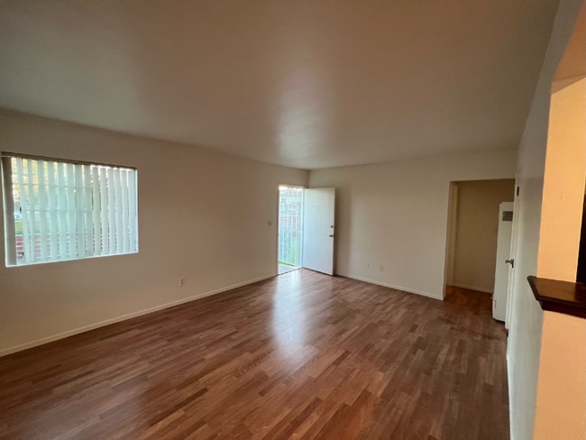 Building Photo - 3608 Collier Ave