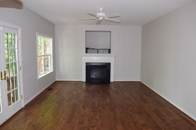 Foto del edificio - Great house in Top school district Innsbrook area