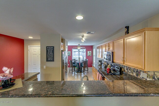 Building Photo - 2948 W Peggy Dr
