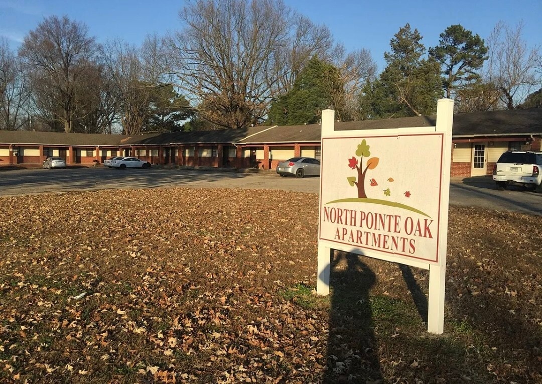 Primary Photo - 902 Belt St