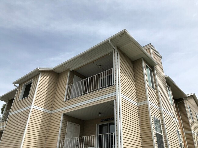 Foto del edificio - 818 Gatewood Dr