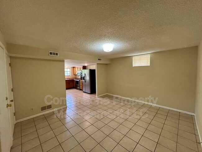 Foto del edificio - 2444 Ousdahl Rd